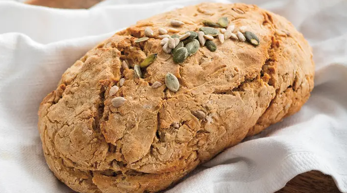 Bezglyutenovyj hleb s tykvennymi semechkami
