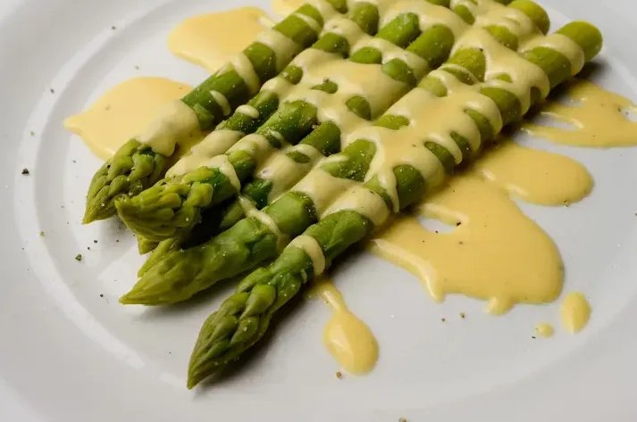 Спаржа в сливочном соусе — быстрый и вкусный рецепт
