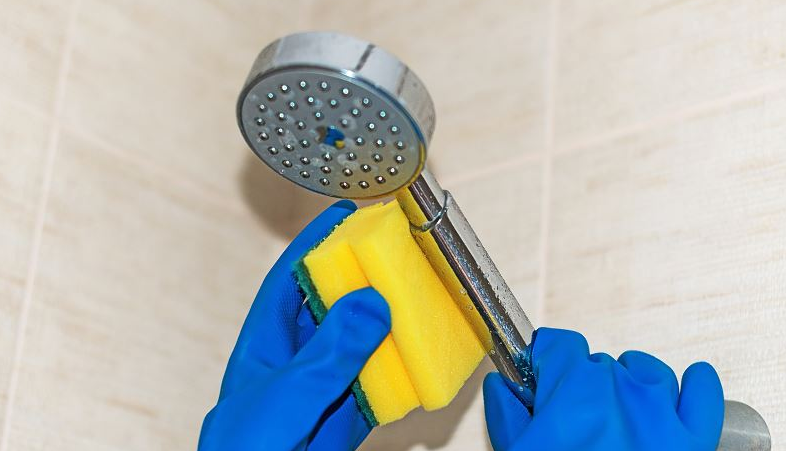 Sposoby ochistki dushevoj kabiny 1